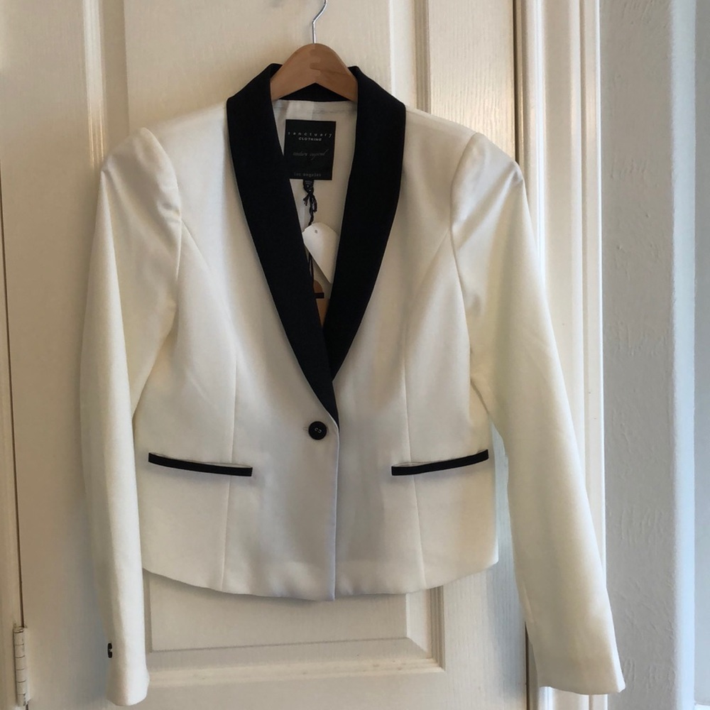 Tuxedo Blazer